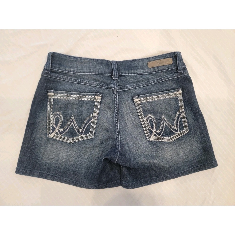 Wrangler stretch denim jeans shorts: Dark wash, thick stitching Womens 7/8